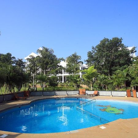 Holiday Valley Hotels And Resorts Denkanikottai Exterior photo